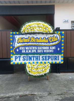 Papan Bunga Duka di Pulau Malan