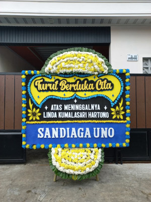 Papan Bunga Duka di Pulau Malan